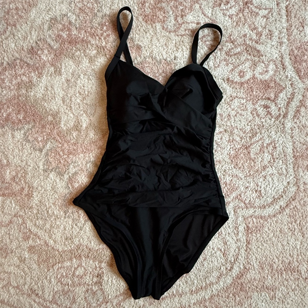 DKNY Black Women's One Piece Swimsuit
